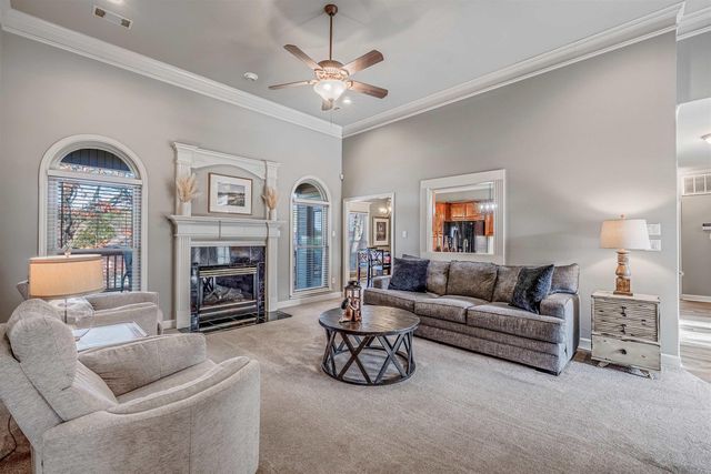 40 Sugarloaf Loop, Maumelle, AR 72113