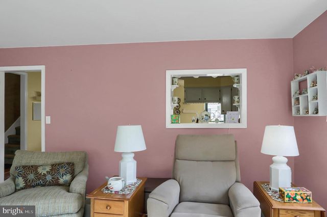 457 E MARKET ST, Williamstown, PA 17098