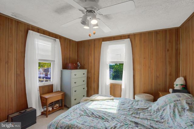 457 E MARKET ST, Williamstown, PA 17098