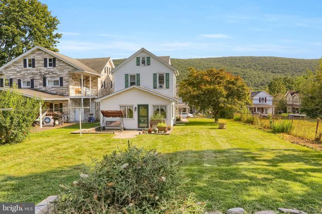 457 E MARKET ST, Williamstown, PA 17098