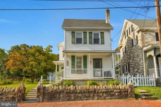 457 E MARKET ST, Williamstown, PA 17098