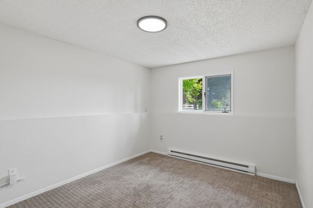 10852 W Sagewood Rd, Nine Mile Falls, WA 99026