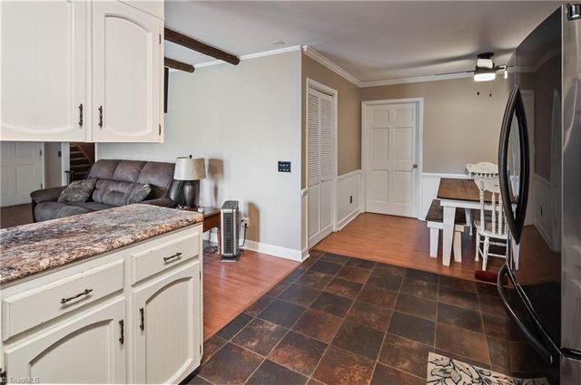 2198 S McKinney Road, Mount Airy, NC 27030