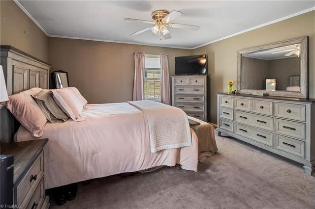 2198 S McKinney Road, Mount Airy, NC 27030