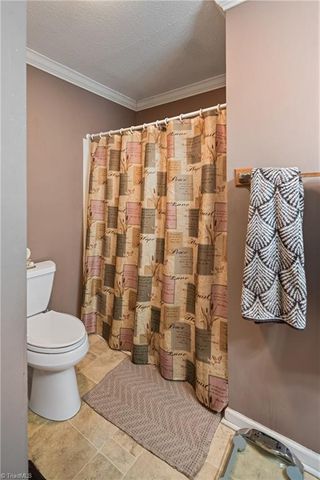 2198 S McKinney Road, Mount Airy, NC 27030