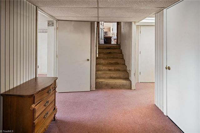 2198 S McKinney Road, Mount Airy, NC 27030