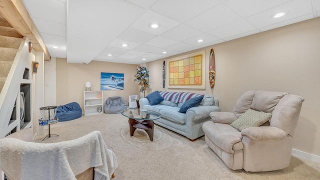 1436 W Washington AVENUE, Cleveland, WI 53015