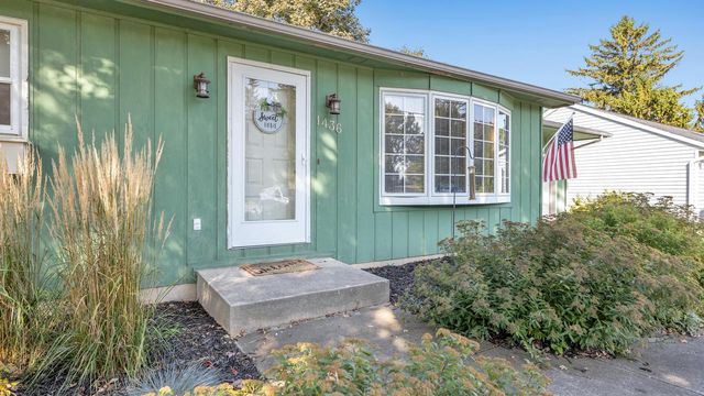 1436 W Washington AVENUE, Cleveland, WI 53015