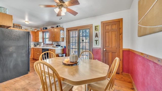 1436 W Washington AVENUE, Cleveland, WI 53015