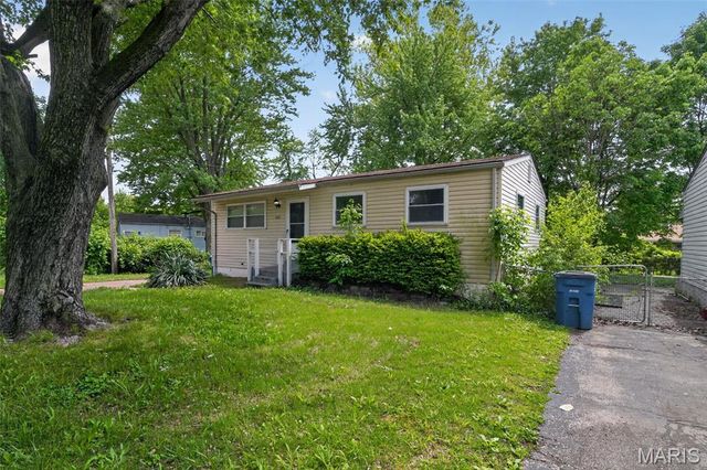 1112 Rhea Avenue, St Louis, MO 63138