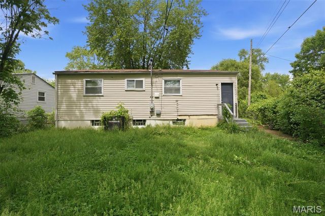 1112 Rhea Avenue, St Louis, MO 63138