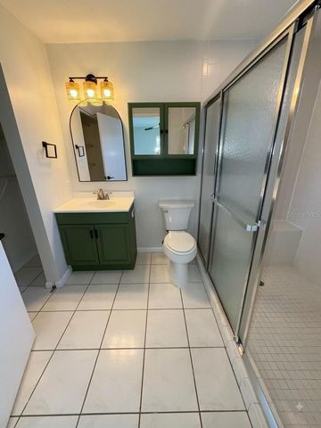 2119 W HENRY AVENUE, Tampa, FL 33603