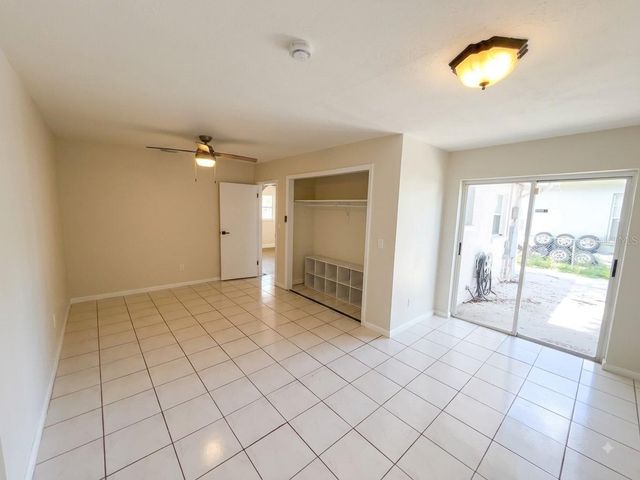 2119 W HENRY AVENUE, Tampa, FL 33603