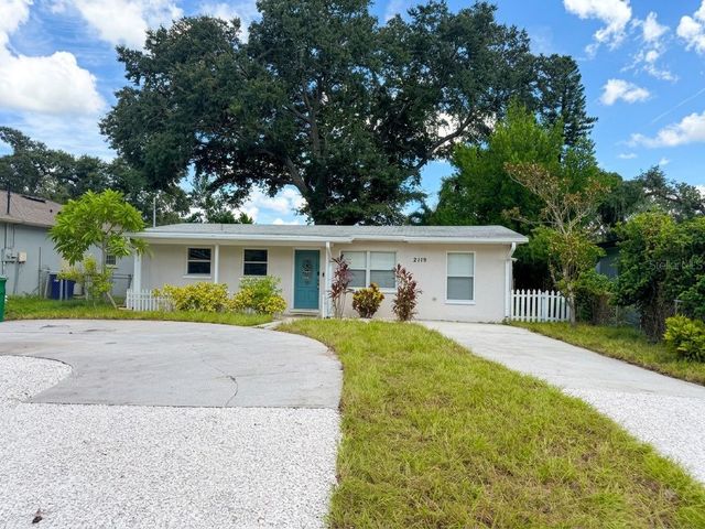 2119 W HENRY AVENUE, Tampa, FL 33603