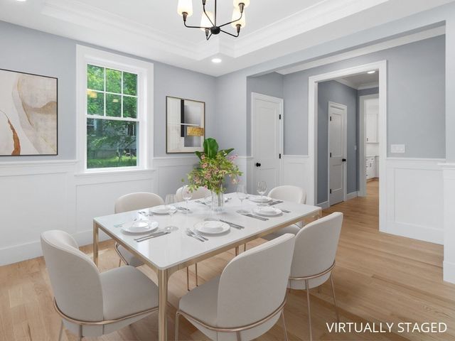 113 Warwick Avenue, Waltham, MA 02452