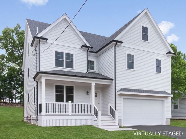 113 Warwick Avenue, Waltham, MA 02452