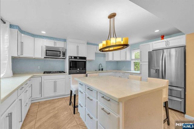 234 Liberty Road, Teaneck, NJ 07666