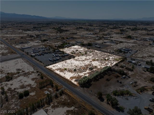 2851 West Bell Vista Avenue, Pahrump, NV 89060