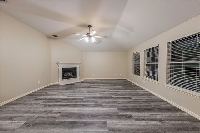 414 Tarpan Trail, Celina, TX 75009