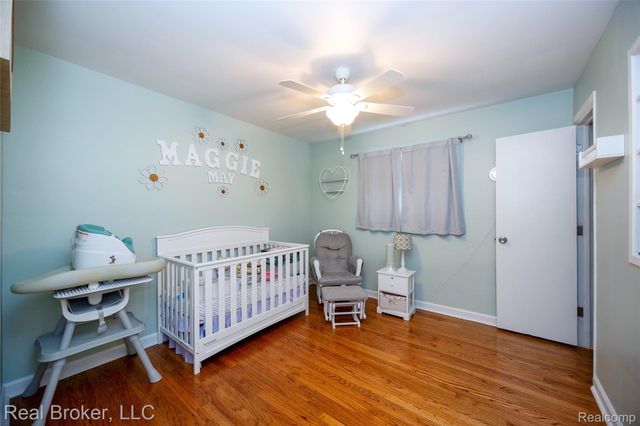29454 Barton Street, Garden City, MI 48135