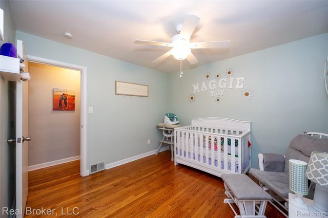 29454 Barton Street, Garden City, MI 48135