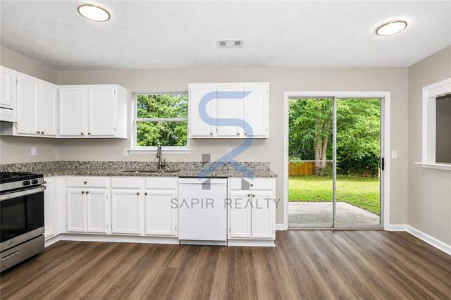 3848 Laurenhill Lane, Decatur, GA 30034