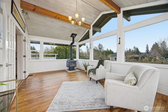 2950 Plymouth Drive, Bellingham, WA 98225