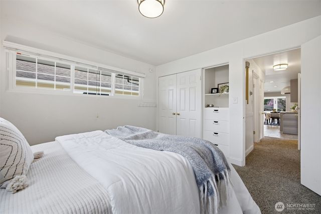 2950 Plymouth Drive, Bellingham, WA 98225