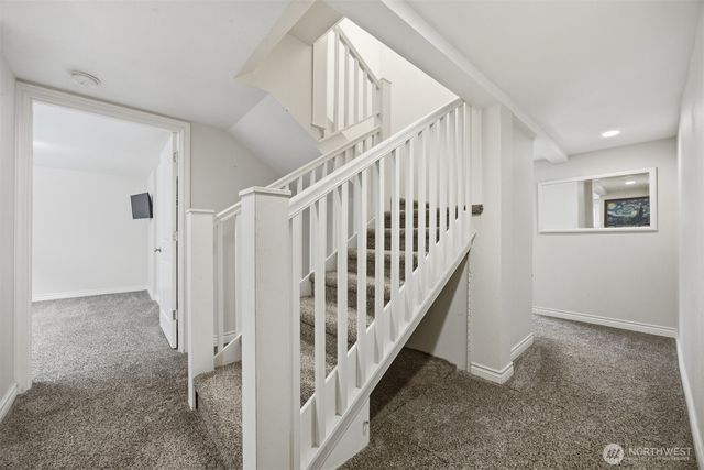 2950 Plymouth Drive, Bellingham, WA 98225