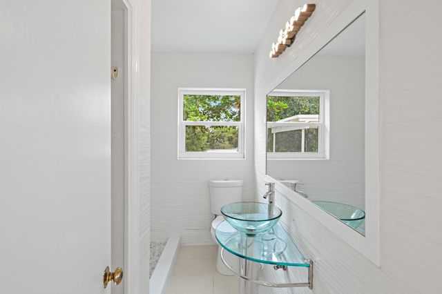 4030 E Gem Lake Drive, West Palm Beach, FL 33406