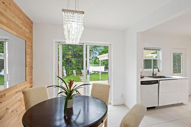 4030 E Gem Lake Drive, West Palm Beach, FL 33406