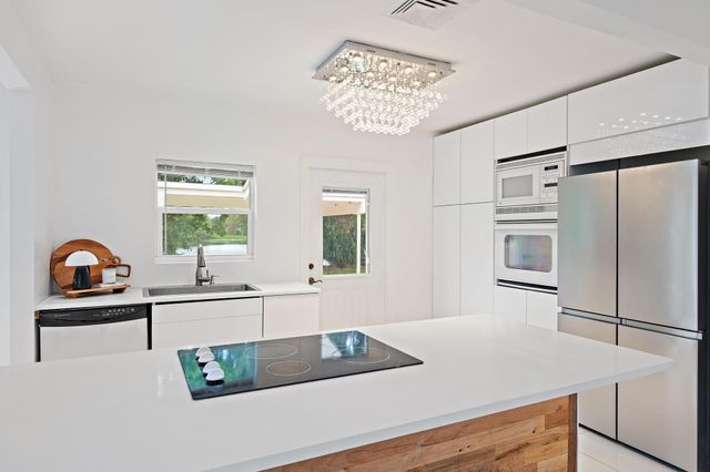 4030 E Gem Lake Drive, West Palm Beach, FL 33406