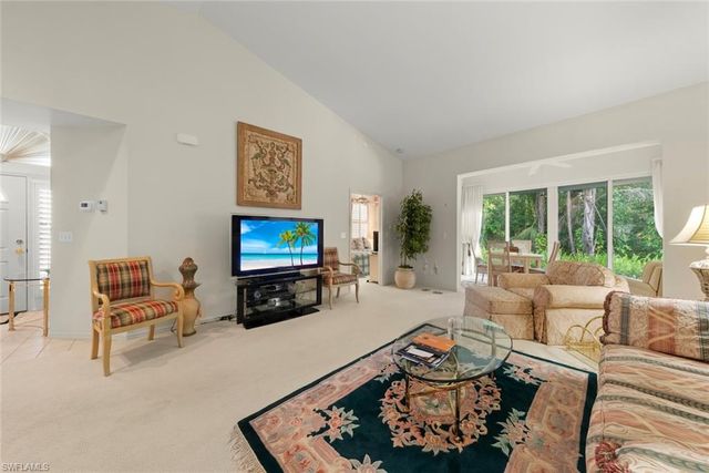 8026 Glen Abbey CIR, Fort Myers, FL 33912