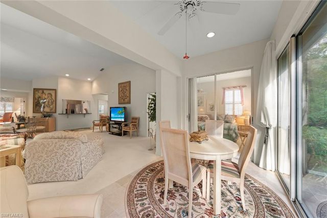 8026 Glen Abbey CIR, Fort Myers, FL 33912