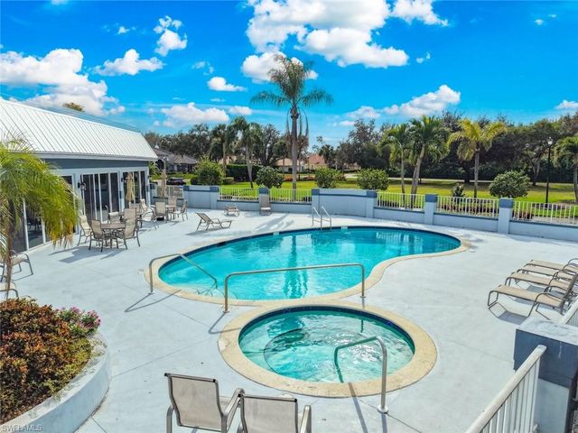 8026 Glen Abbey CIR, Fort Myers, FL 33912