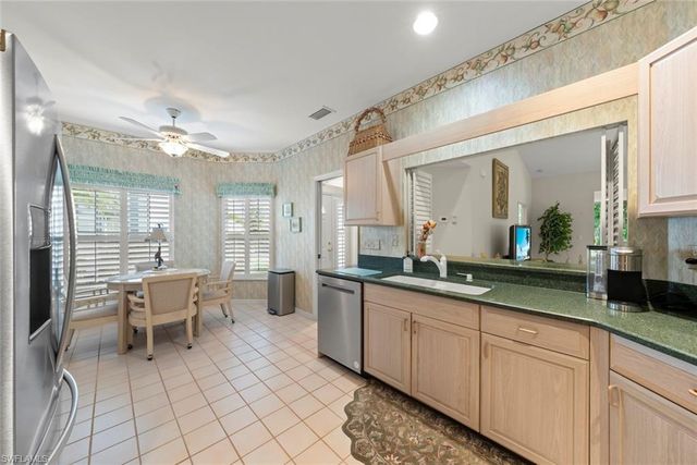 8026 Glen Abbey CIR, Fort Myers, FL 33912