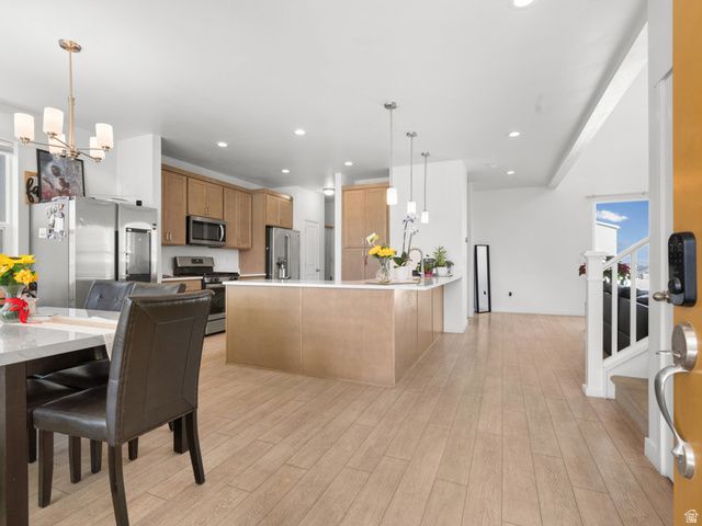 7593 S BEAR GULCH RD, West Jordan, UT 84081
