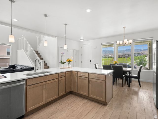 7593 S BEAR GULCH RD, West Jordan, UT 84081