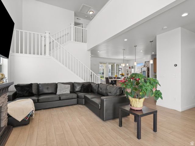7593 S BEAR GULCH RD, West Jordan, UT 84081