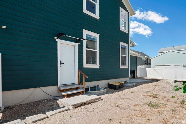 7593 S BEAR GULCH RD, West Jordan, UT 84081