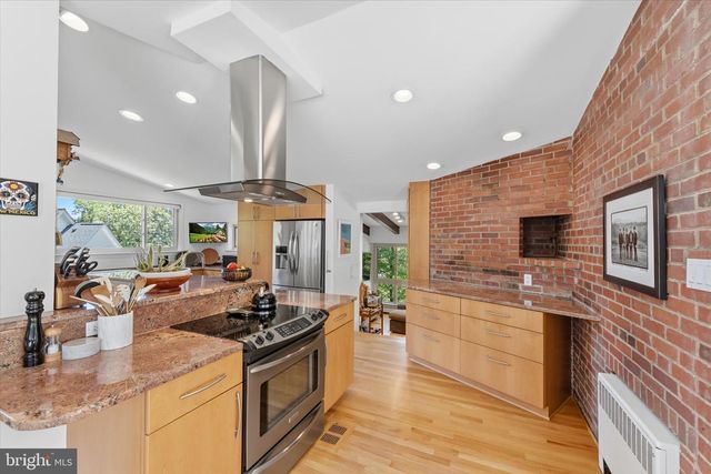 4019 25TH ST N, Arlington, VA 22207