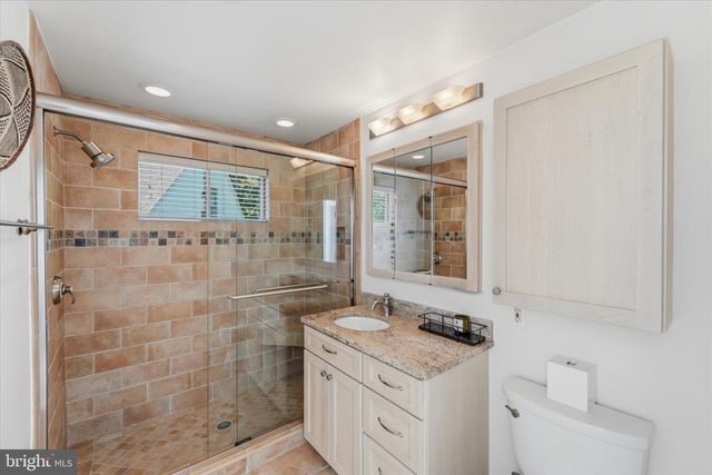 4019 25TH ST N, Arlington, VA 22207