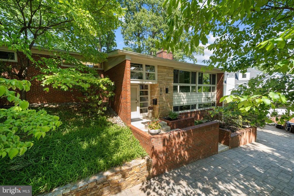 4019 25TH ST N, Arlington, VA 22207
