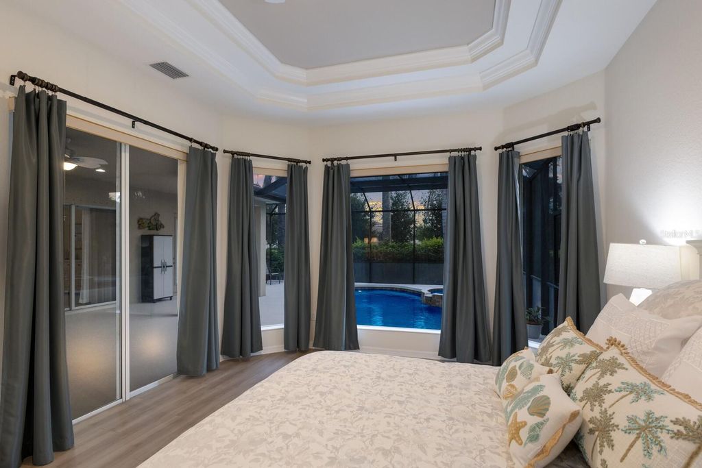 Image 12 of property listing at 12838 DAISY PLACE, Bradenton, FL 34212