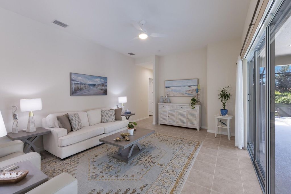 Image 26 of property listing at 12838 DAISY PLACE, Bradenton, FL 34212