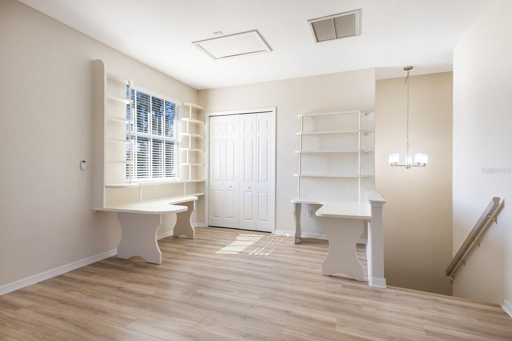 Image 39 of property listing at 12838 DAISY PLACE, Bradenton, FL 34212