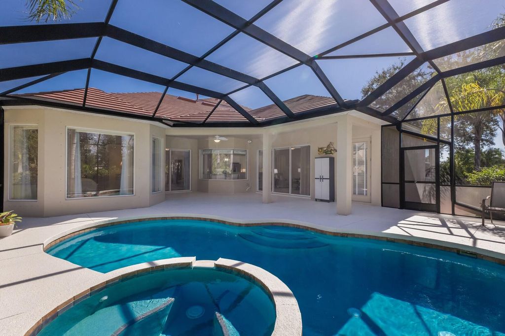 Image 40 of property listing at 12838 DAISY PLACE, Bradenton, FL 34212