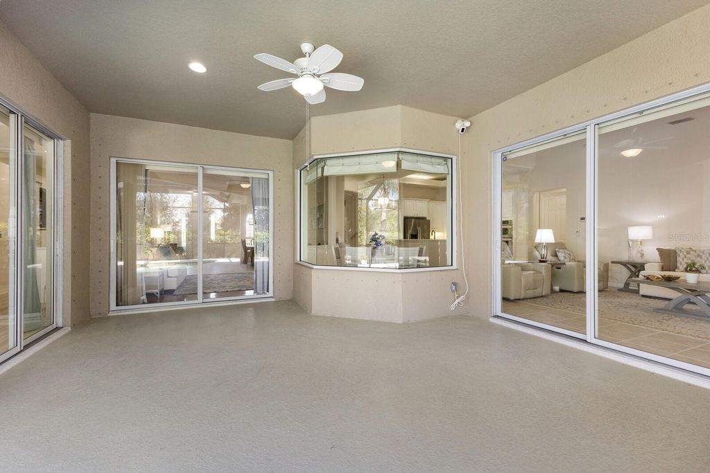 Image 41 of property listing at 12838 DAISY PLACE, Bradenton, FL 34212