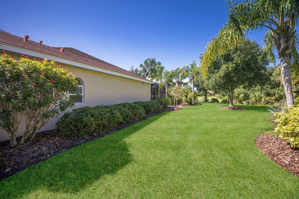 Image 57 of property listing at 12838 DAISY PLACE, Bradenton, FL 34212