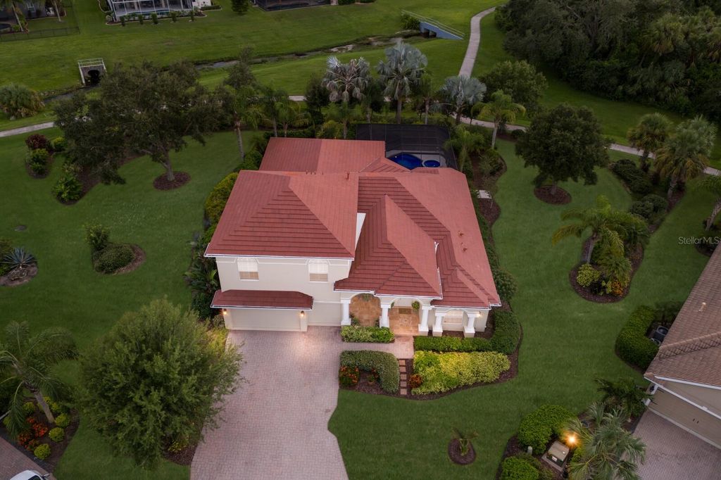 Image 60 of property listing at 12838 DAISY PLACE, Bradenton, FL 34212